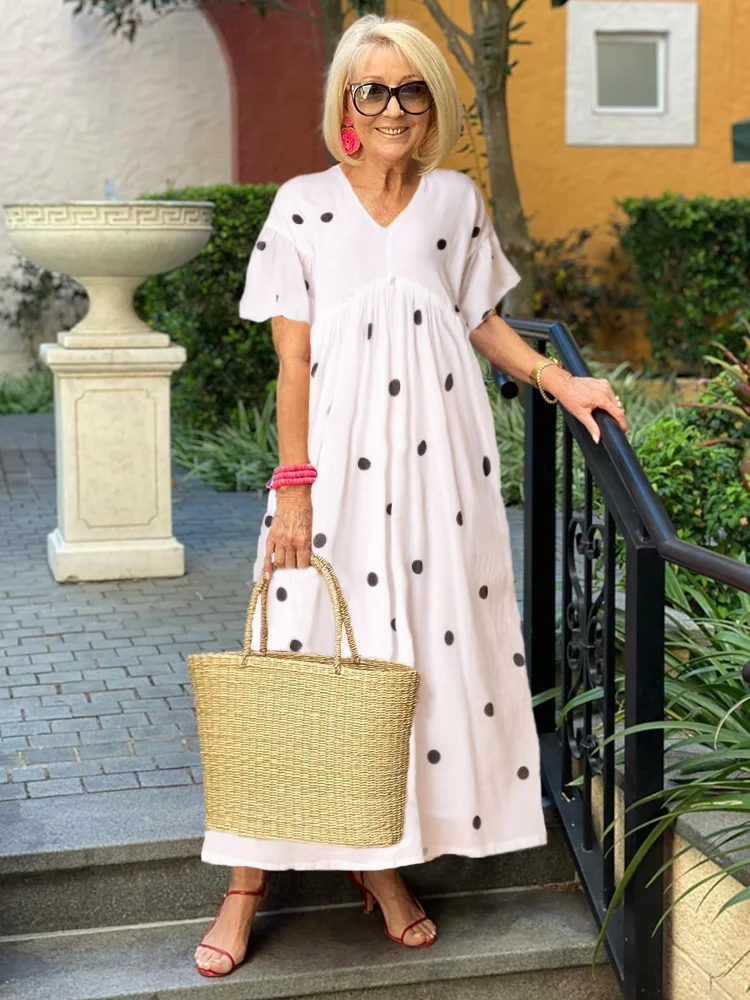 Ruth - Beach tunic dress with dotted V-neckline